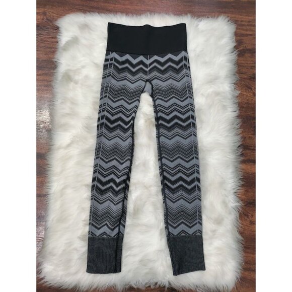 Lululemon Ebb To Street Seamless Pants Heather Black Slate Zig Zag Women's S/XS - Picture 9 of 9